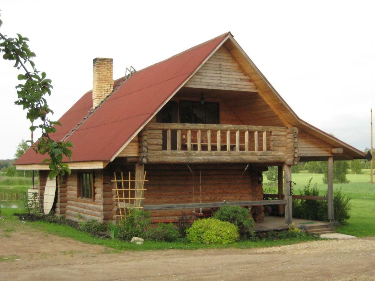 Вилла "Ziedkalni" Бирини Экстерьер фото